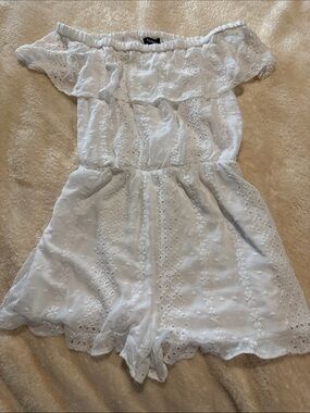 Express White Eyelet Off-Shoulder Romper